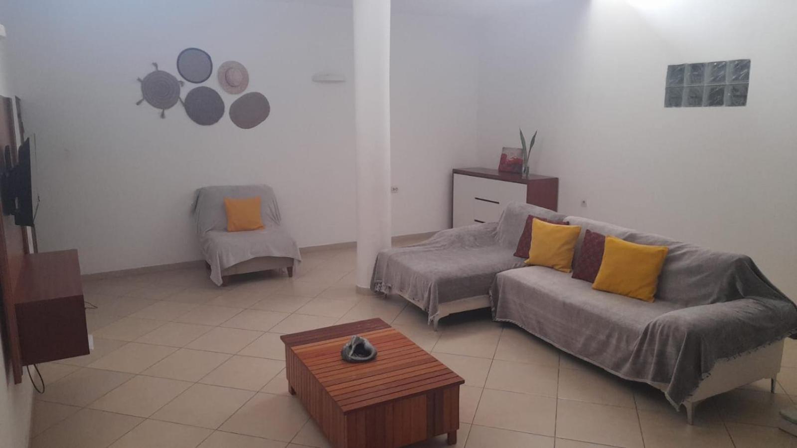Stay At Kety'S Praia Ngoại thất bức ảnh